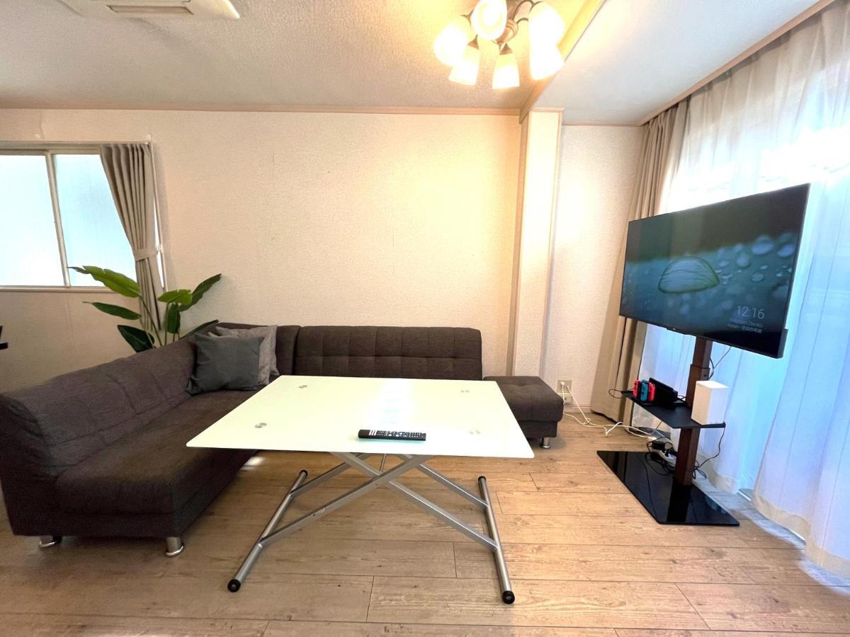 Nao'S Guesthouse 2 一軒家貸切 Ōsaka Exterior foto